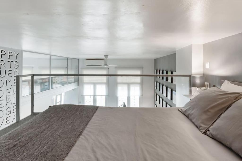 Modern Loft In The Heart Of Appartamento Siviglia
